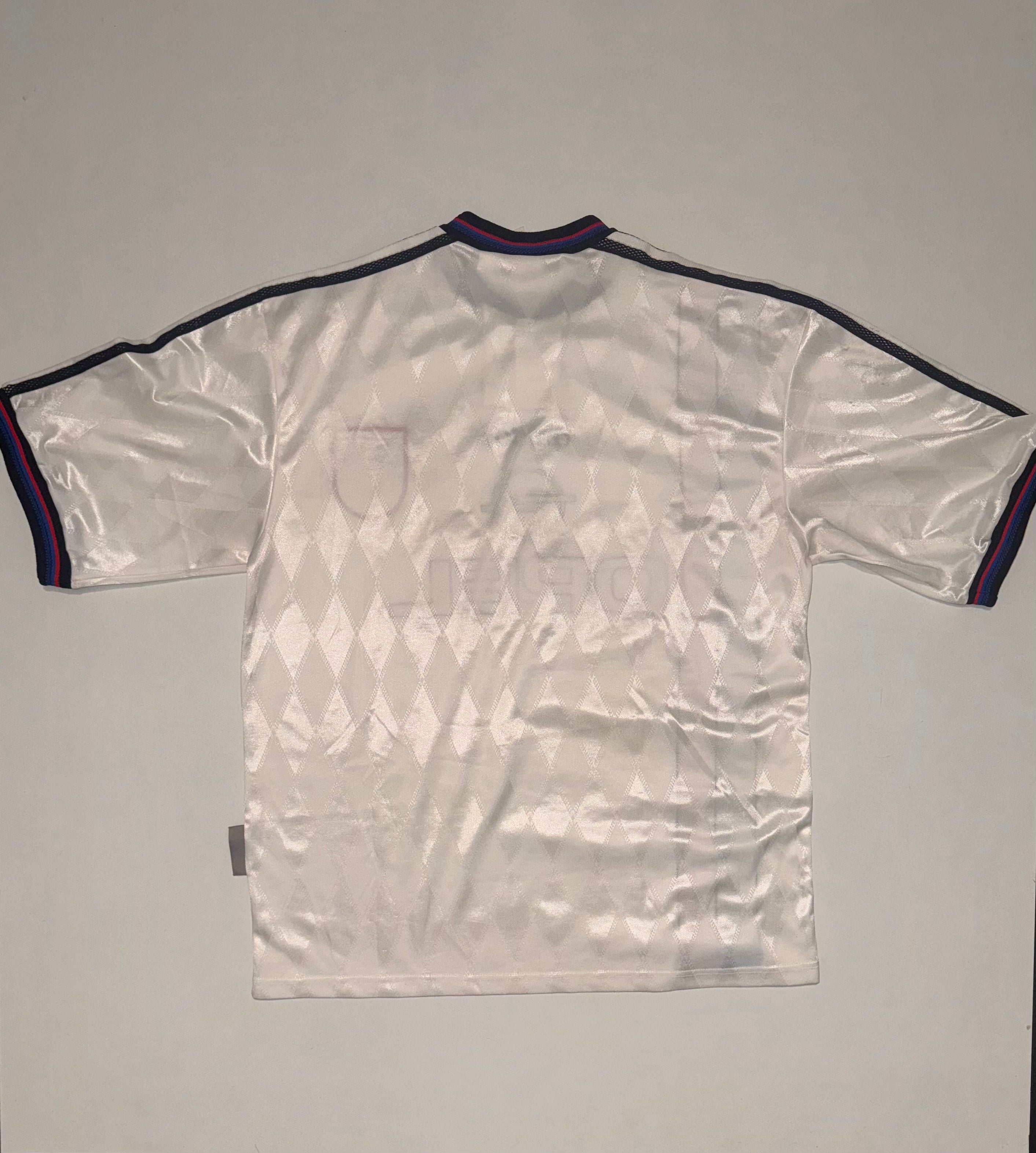 Mens FC Bayern Munich 1996-98 Vintage Away Football Shirt